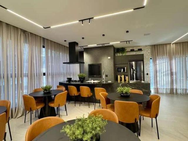 Apartamento para Venda em Itapema/SC Meia Praia 3 Quartos