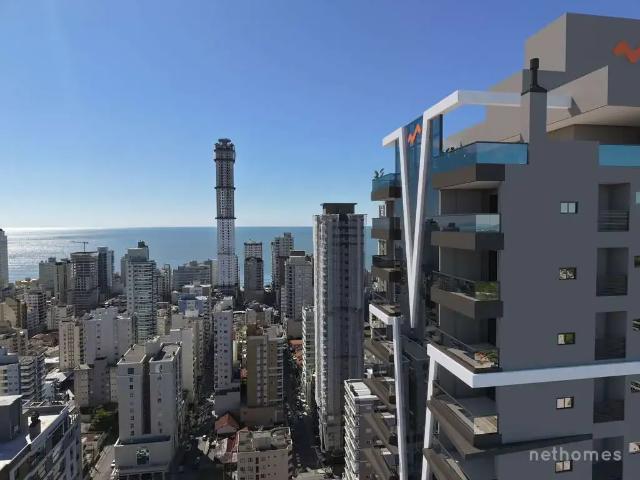 Apartamento para Venda em Itapema/SC Meia Praia 3 Quartos