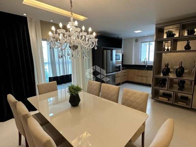 Apartamento para Venda em Itapema/SC Meia Praia 3 Quartos