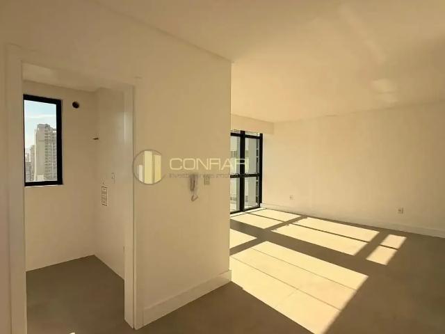 Apartamento para Venda em Itapema/SC Meia Praia 3 Quartos