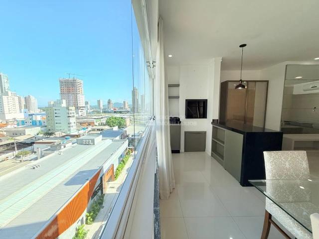 Apartamento para Venda em Itapema/SC Meia Praia 3 Quartos
