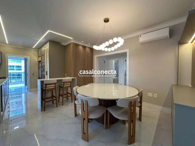 Apartamento para Venda em Itapema/SC Meia Praia 3 Quartos