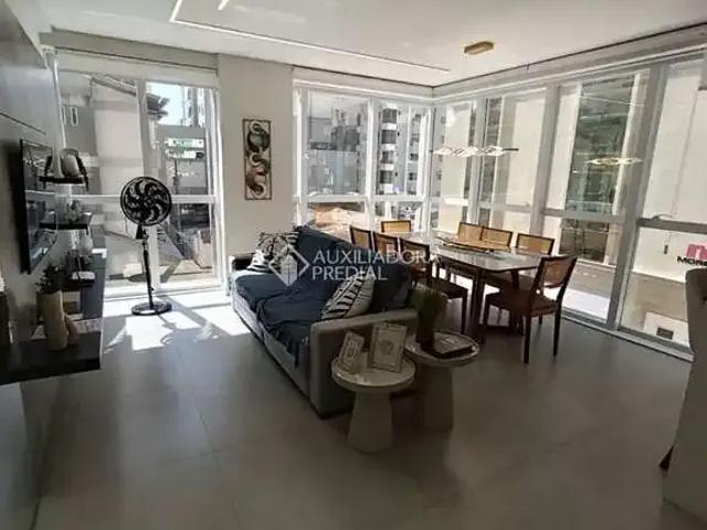 Apartamento para Venda em Itapema/SC Meia Praia 3 Quartos