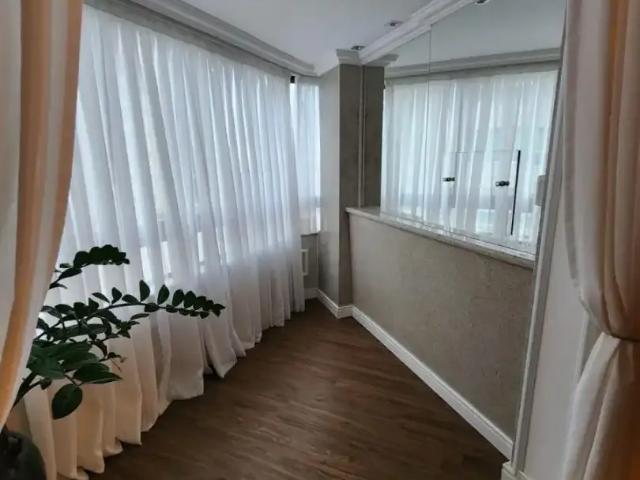 Apartamento para Venda em Itapema/SC Meia Praia 3 Quartos