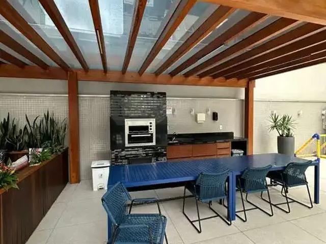 Apartamento para Venda em Itapema/SC Meia Praia 3 Quartos