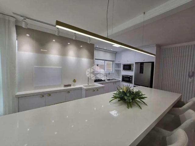 Apartamento para Venda em Itapema/SC Meia Praia 3 Quartos