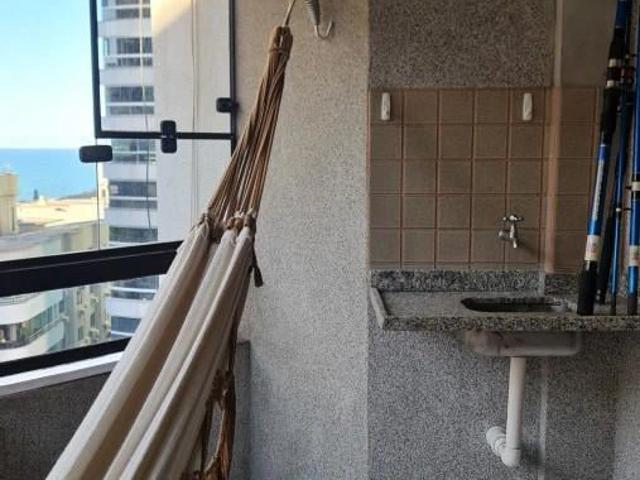 Apartamento para Venda em Itapema/SC Meia Praia 3 Quartos