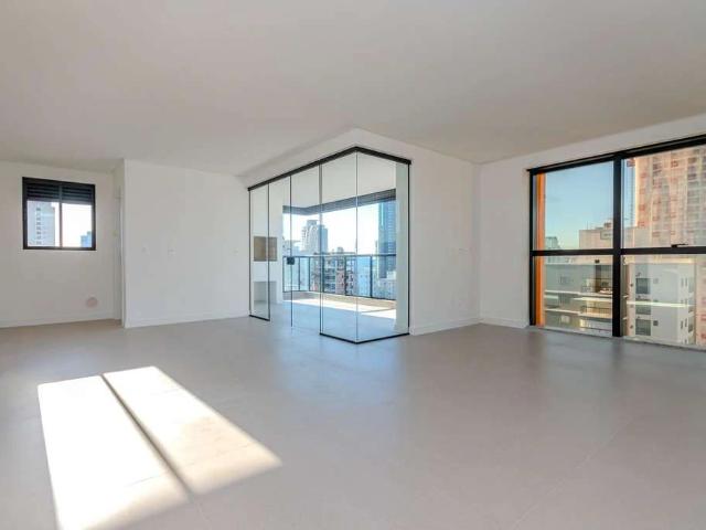 Apartamento para Venda em Itapema/SC Meia Praia 3 Quartos