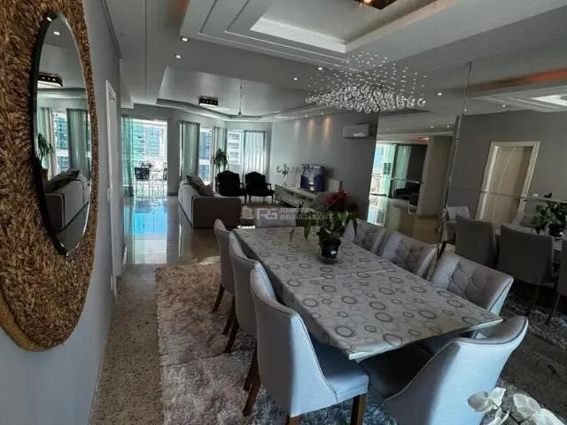 Apartamento para Venda em Itapema/SC Meia Praia 4 Quartos