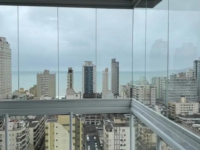 Apartamento para Venda em Itapema/SC Meia Praia 4 Quartos