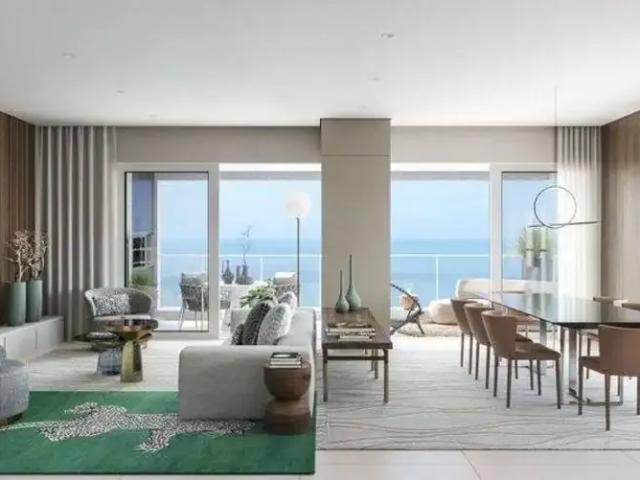 Apartamento para Venda em Itapema/SC Meia Praia 4 Quartos