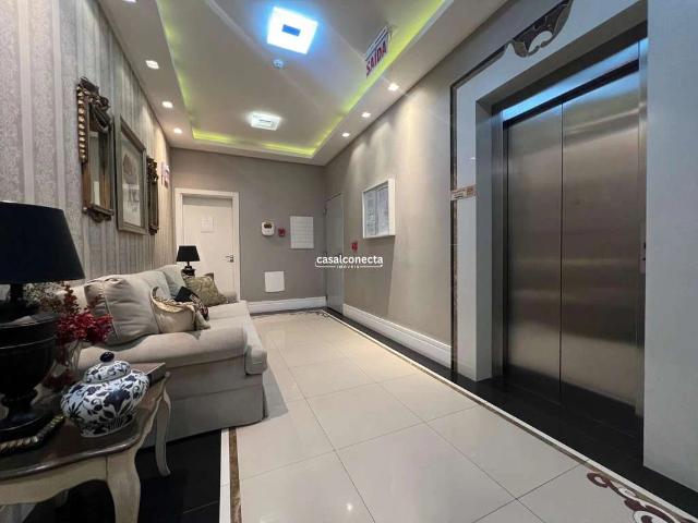 Apartamento para Venda em Itapema/SC Meia Praia 4 Quartos