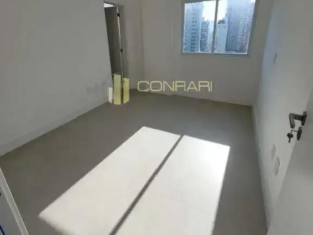 Apartamento para Venda em Itapema/SC Meia Praia 4 Quartos