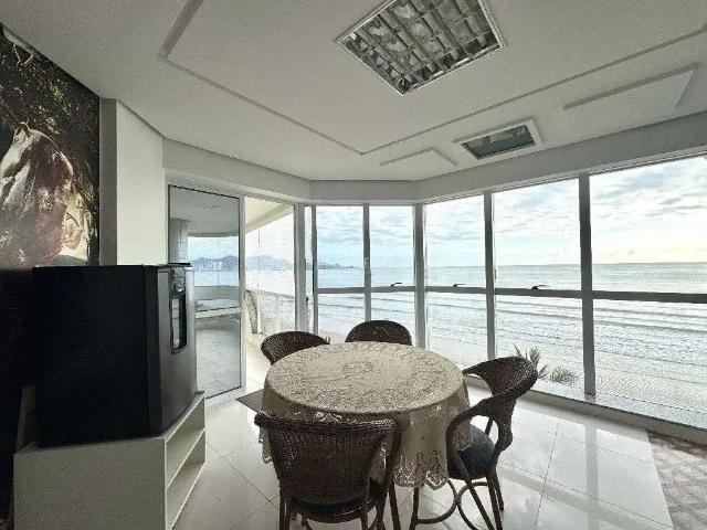 Apartamento para Venda em Itapema/SC Meia Praia 4 Quartos