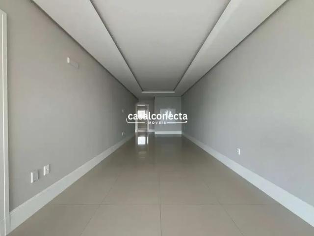 Apartamento para Venda em Itapema/SC Meia Praia 4 Quartos