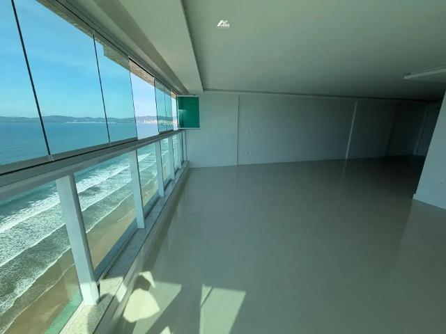 Apartamento para Venda em Itapema/SC Meia Praia 4 Quartos