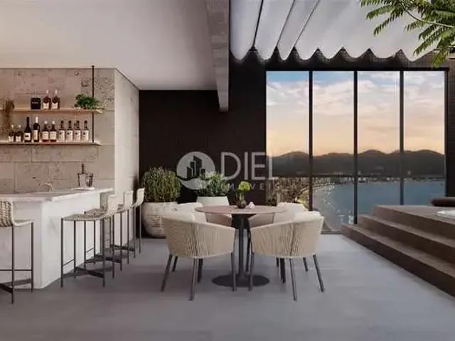 Apartamento para Venda em Itapema/SC Meia Praia 4 Quartos