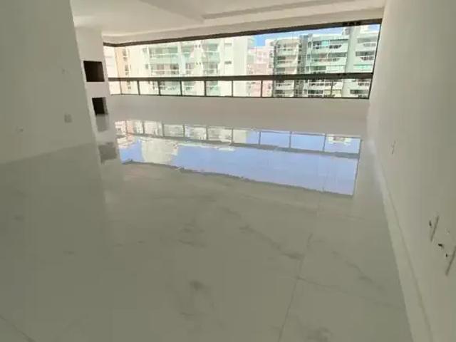Apartamento para Venda em Itapema/SC Meia Praia 4 Quartos