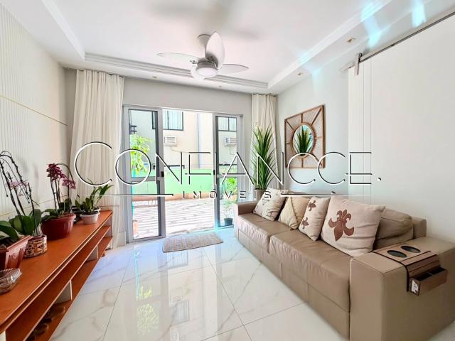 Apartamento para Venda em Itapema/SC Meia Praia 4 Quartos