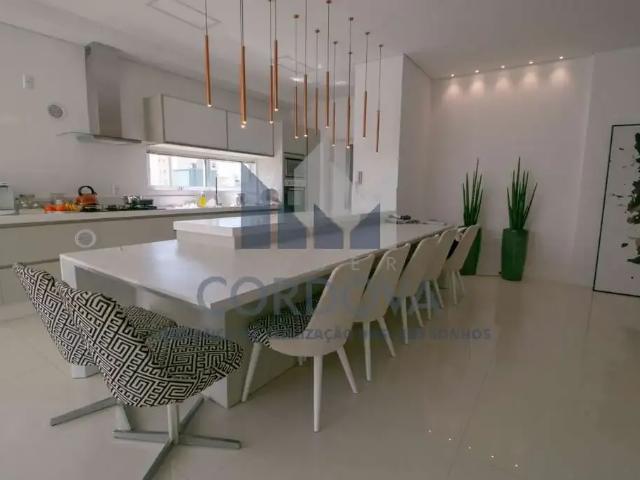Apartamento para Venda em Itapema/SC Meia Praia 4 Quartos