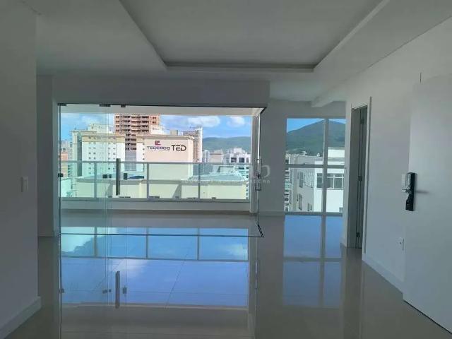 Apartamento para Venda em Itapema/SC Meia Praia 4 Quartos