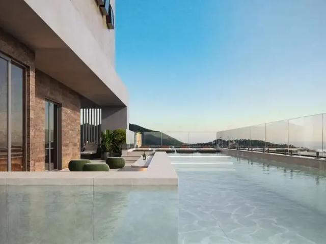 Apartamento para Venda em Itapema/SC Meia Praia 4 Quartos
