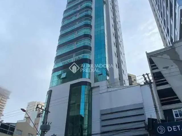 Apartamento para Venda em Itapema/SC Meia Praia 5 Quartos