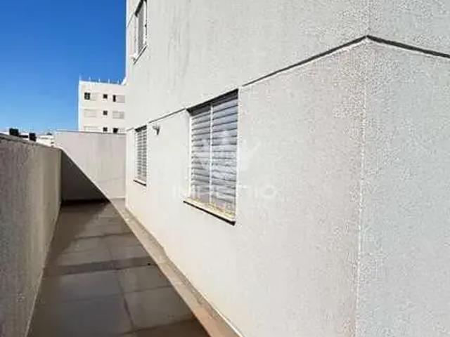 Apartamento para Venda em Itaúna/MG Belvedere 3 Quartos