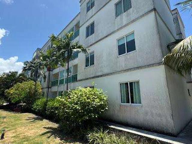 Apartamento para Venda em Ipojuca/PE Muro Alto 3 Quartos
