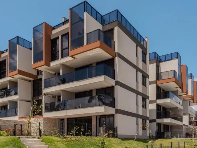 Apartamento para Venda em Ipojuca/PE Muro Alto 4 Quartos