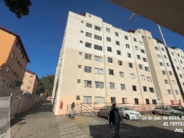 Apartamento para Venda em Juiz de Fora/MG Nova Califórnia 2 Quartos