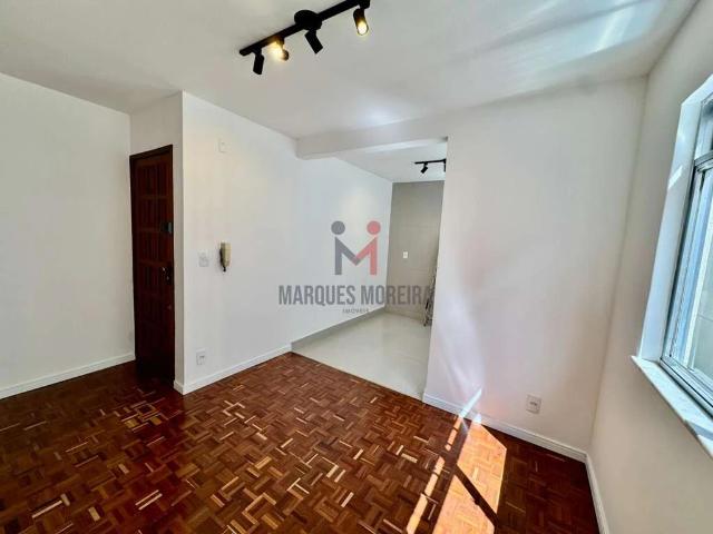 Apartamento para Venda em Juiz de Fora/MG Cascatinha 2 Quartos