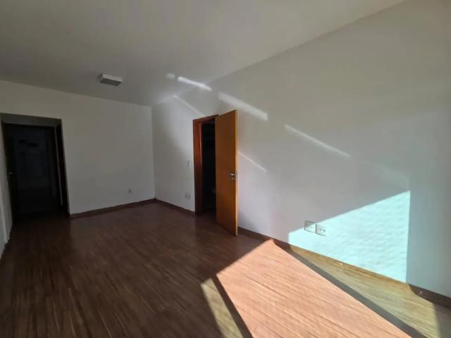 Apartamento para Locação em Juiz de Fora/MG Centro 2 Quartos