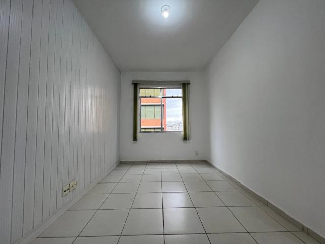Apartamento para Venda em Juiz de Fora/MG Centro 2 Quartos