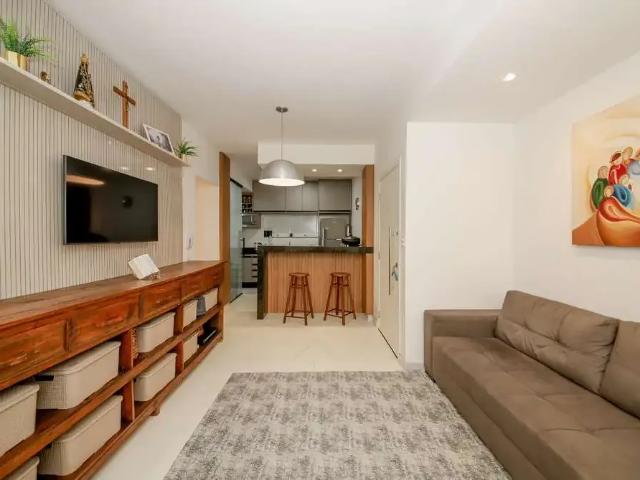 Apartamento para Venda em Juiz de Fora/MG Jardim das Laranjeiras 3 Quartos