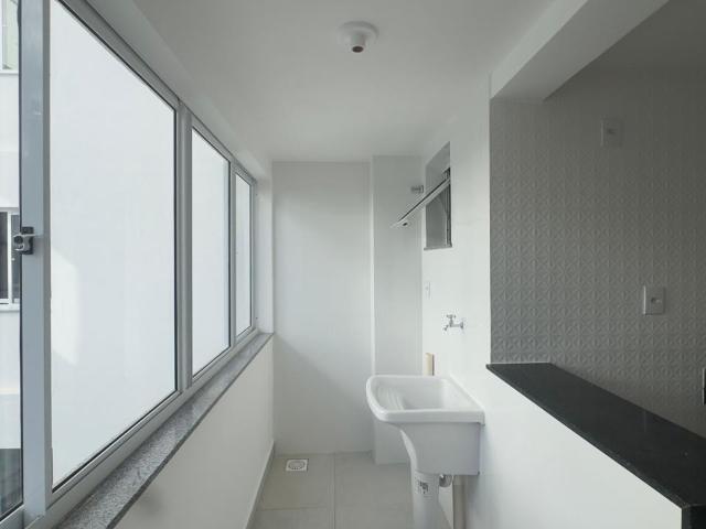 Apartamento para Venda em Juiz de Fora/MG Jóquei Clube 2 Quartos