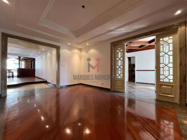 Apartamento para Venda em Juiz de Fora/MG Passos 4 Quartos