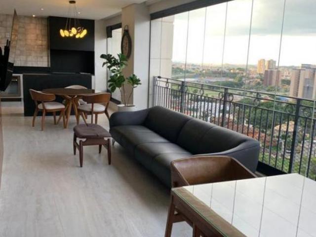 Apartamento para Venda em Jundiaí, Anhangabaú, 4 dormitórios, 4 suítes, 6 banheiros, 4 vagas