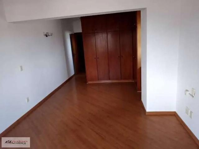 Apartamento para Venda em Jundiaí/SP Centro 4 Quartos