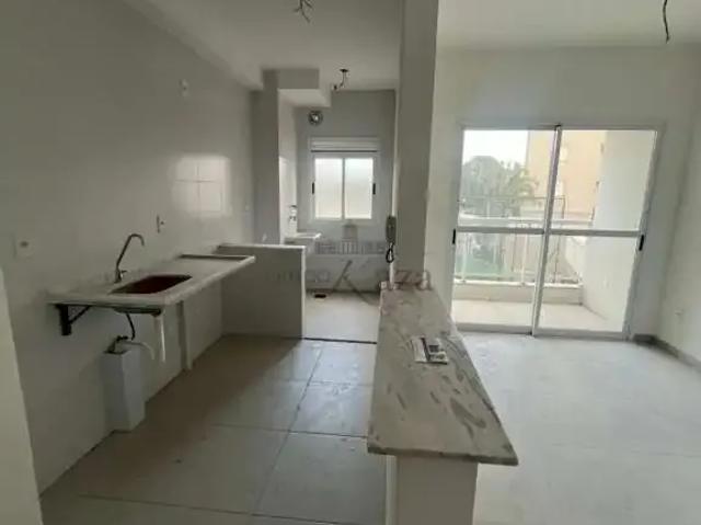 Apartamento para Venda em Jacareí/SP Centro 3 Quartos