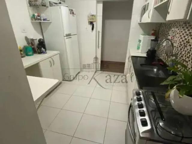 Apartamento para Venda em Jacareí/SP Jardim Califórnia 3 Quartos
