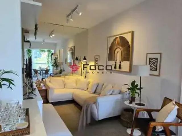 Apartamento para Venda em Jacareí/SP Loteamento Villa Branca 2 Quartos