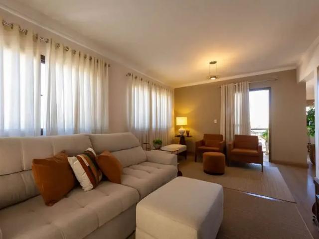 Apartamento para Venda em Jaboticabal/SP Centro 3 Quartos