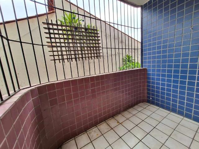 Apartamento para Venda em Jaboatão dos Guararapes/PE Candeias 3 Quartos
