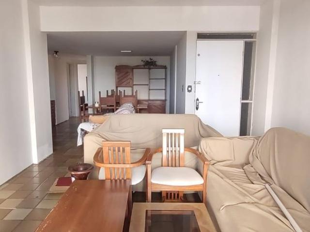 Apartamento para Venda em Jaboatão dos Guararapes/PE Candeias 3 Quartos