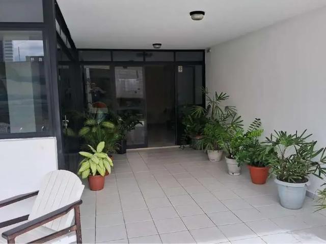 Apartamento para Venda em Jaboatão dos Guararapes/PE Candeias 3 Quartos