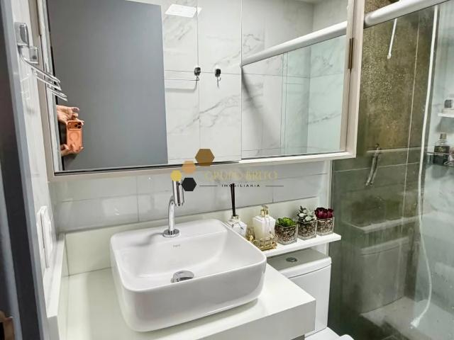 Apartamento para Venda em Jaboatão dos Guararapes/PE Candeias 2 Quartos