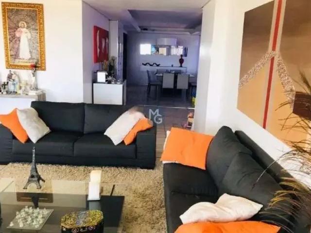 Apartamento para Venda em Jaboatão dos Guararapes/PE Candeias 5 Quartos