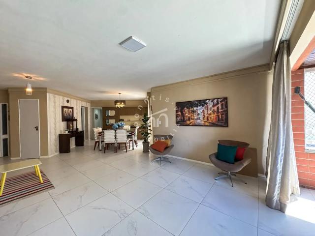 Apartamento para Venda em Jaboatão dos Guararapes/PE Piedade 4 Quartos