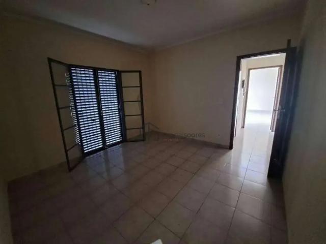 Apartamento para Venda em Jaguariúna/SP Centro 2 Quartos
